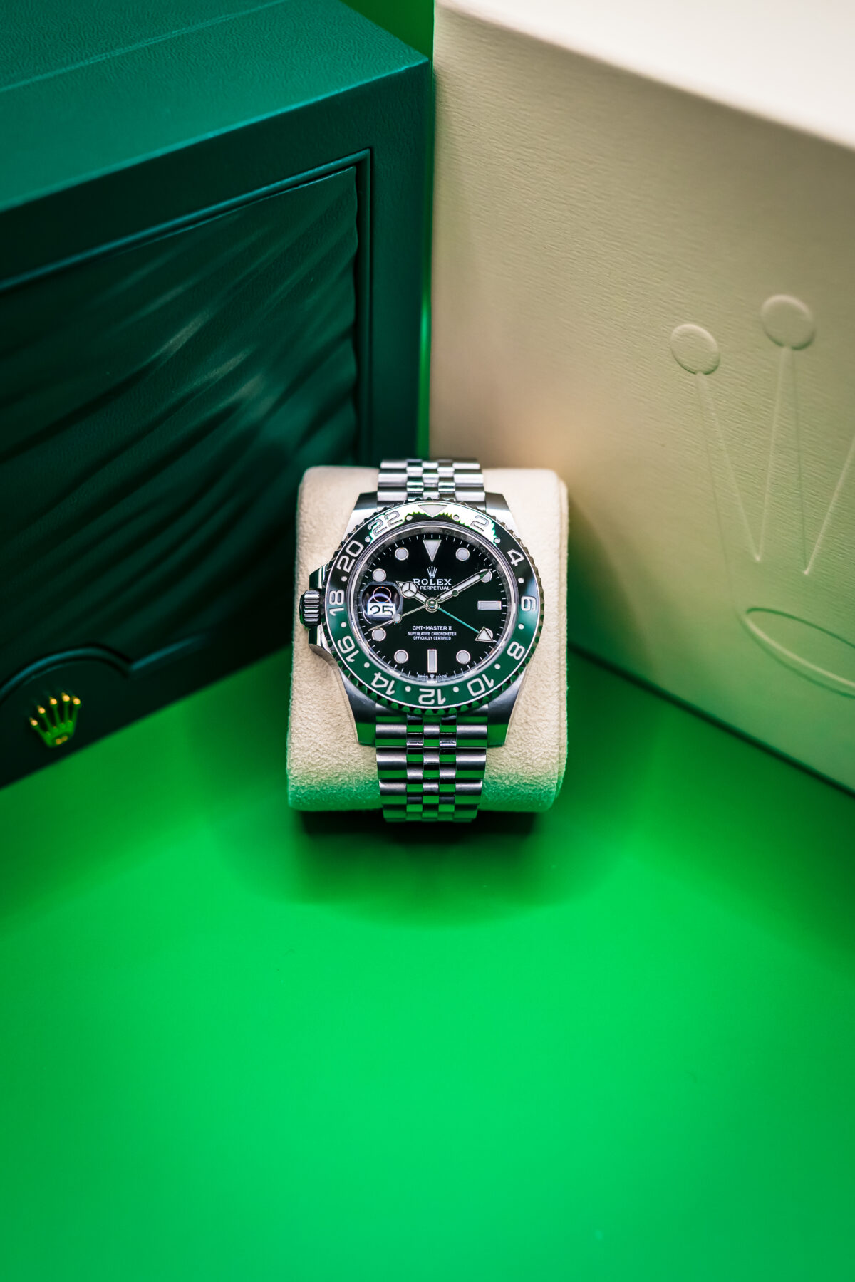 Win This Rolex Sprite GMT Master II - Image 13