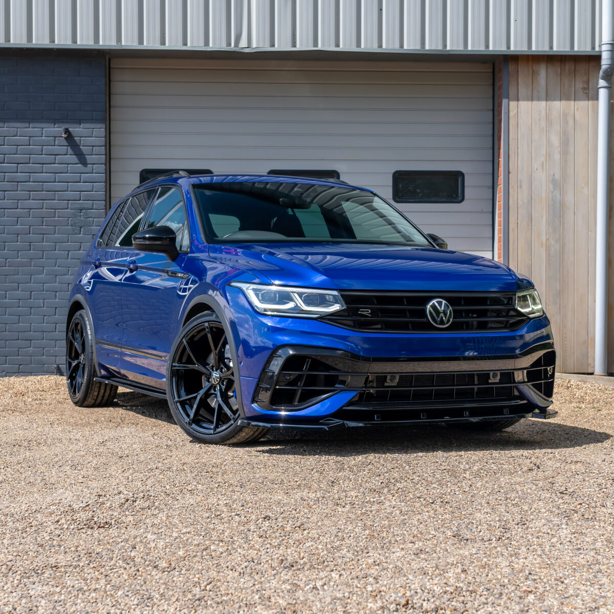 Win This Volkswagen Tiguan R 4Motion & £1,000 Cash *LAPIZ BLUE*