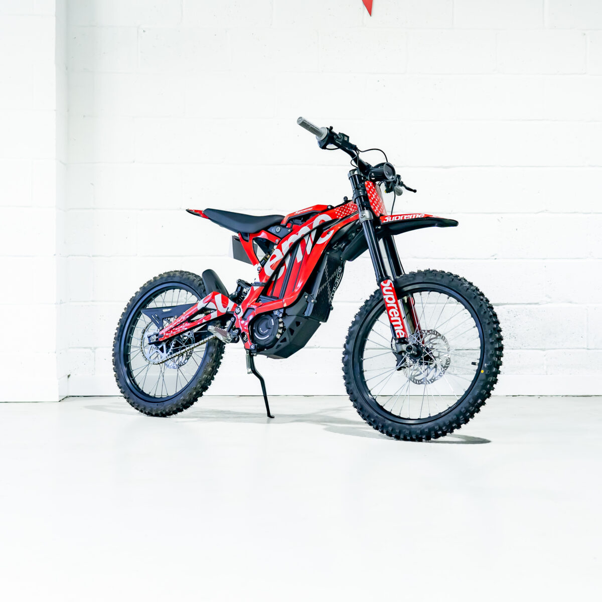 Win This Supreme Sur-ron LBX Off Road Electric Bike *FREE UK WIDE DELIVERY*