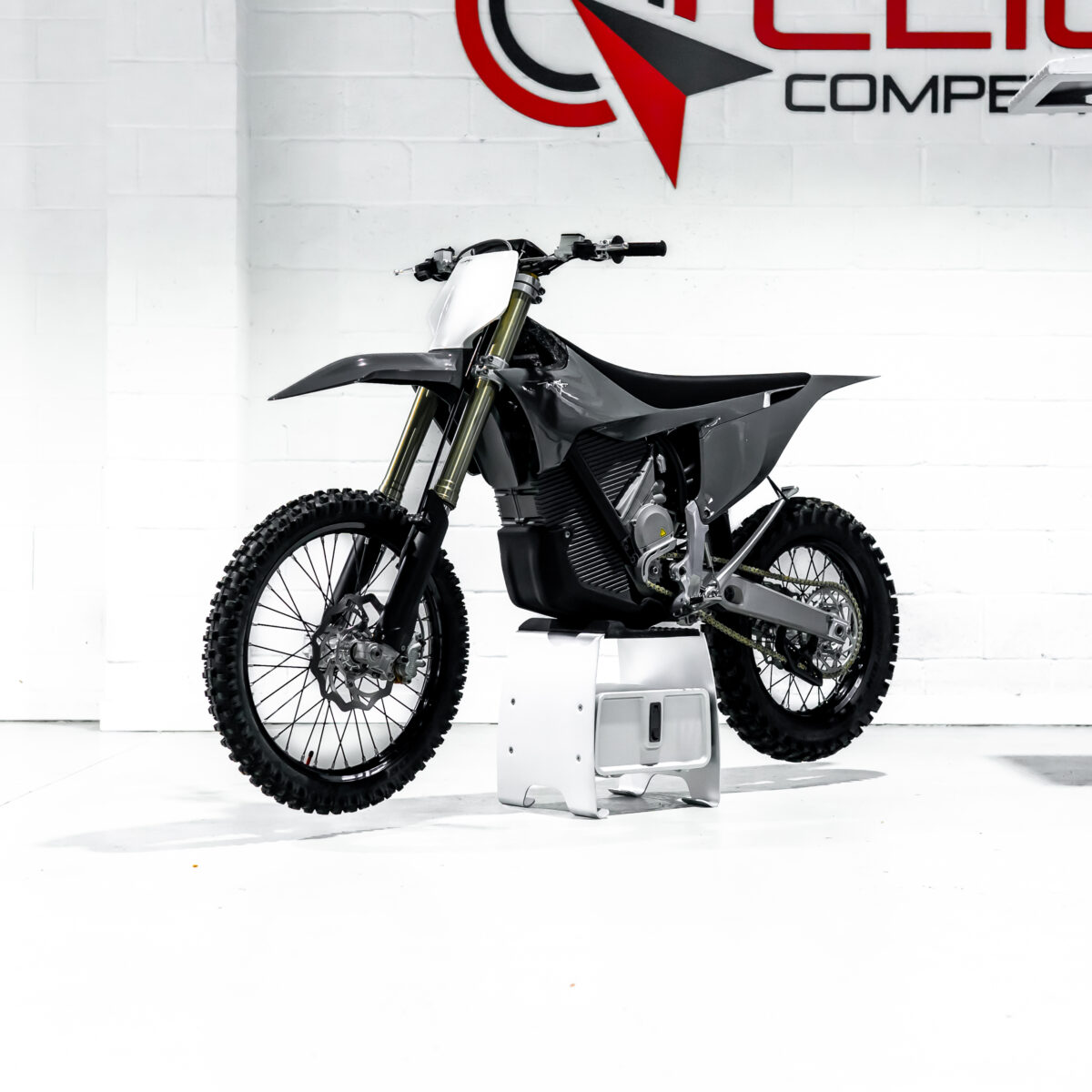 Win This Brand New Stark Varg Alpha Enduro Electric Bike *FREE UK WIDE DELIVERY* - Image 29