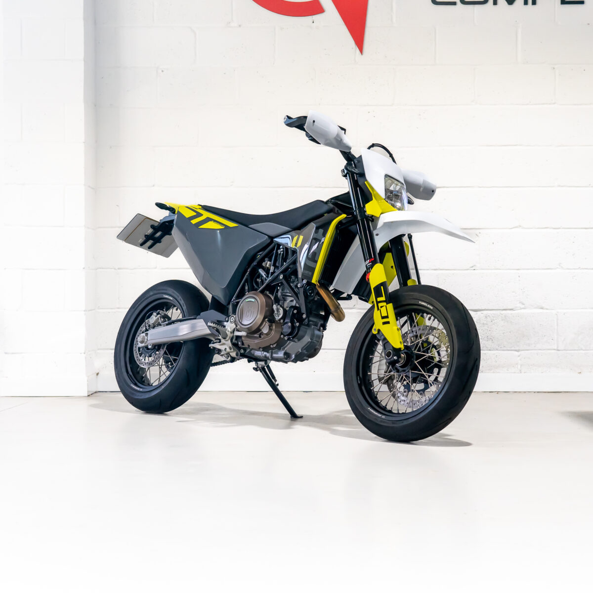 Win This Brand New 2024 Husqvarna 701 Supermoto & £500 Cash *FREE UK WIDE DELIVERY*