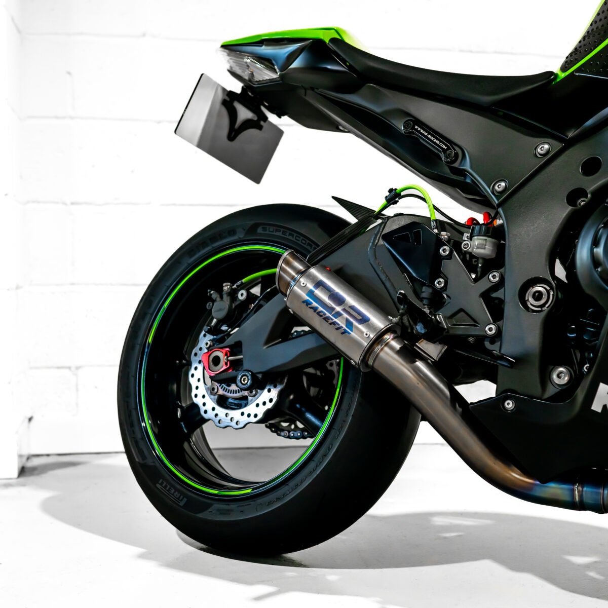 Win This Kawasaki Ninja ZX10R & £500 Cash *FREE UK WIDE DELIVERY* - Image 8