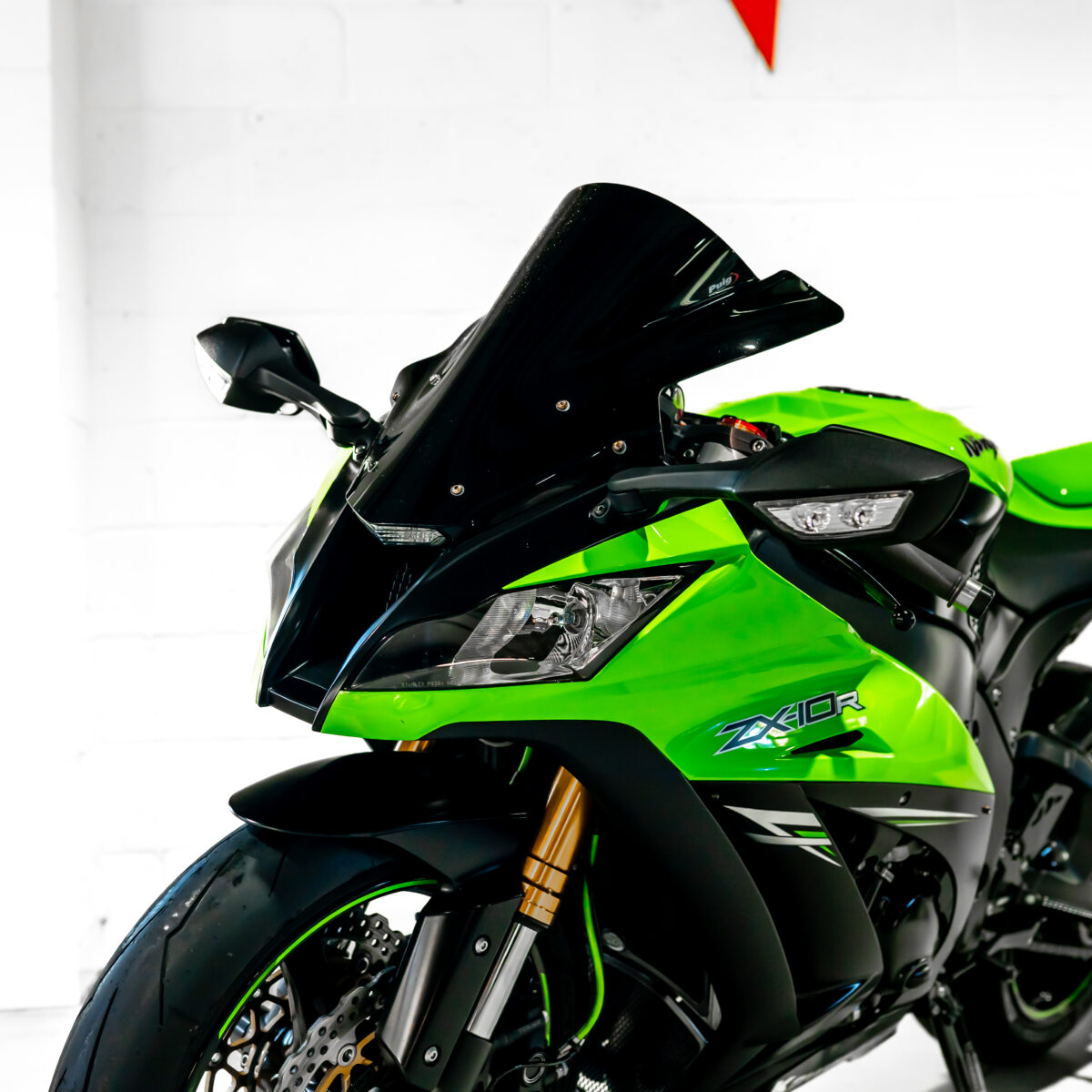 Win This Kawasaki Ninja ZX10R & £500 Cash *FREE UK WIDE DELIVERY* - Image 11