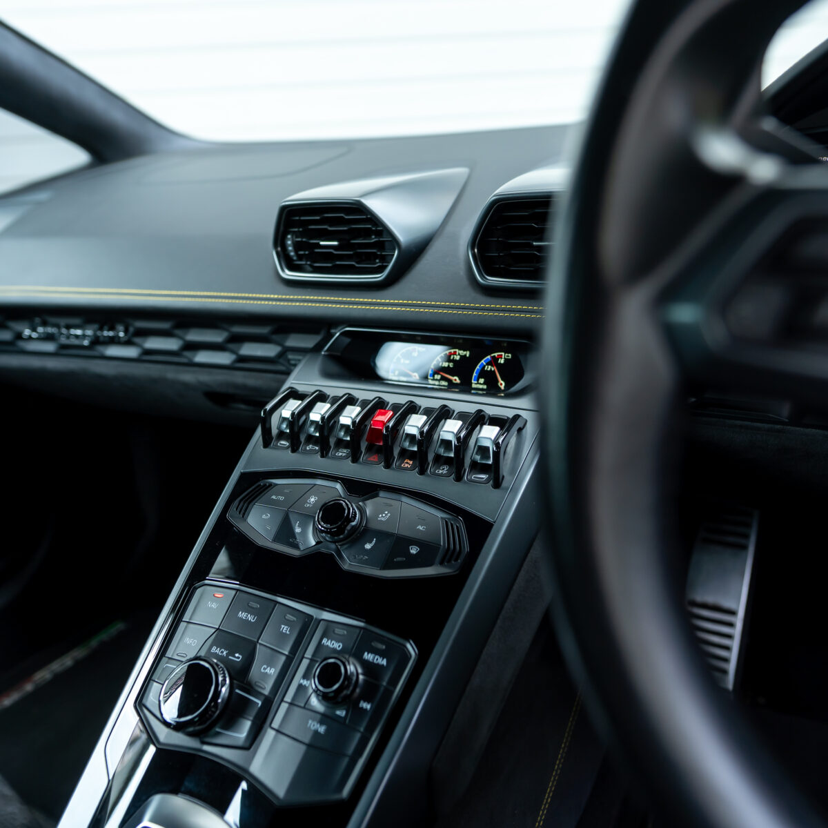 Win This Lamborghini Huracan OR This Brand New VW Amarok TDI 4Motion & £50,000 Cash *YOU CHOOSE* - Image 32